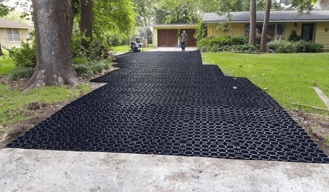 HDPE Plastik Çim Stabilizatör Ağı Park Alanı Dış Çatı Bahçe Permeable Pavers Bağlantılı 12