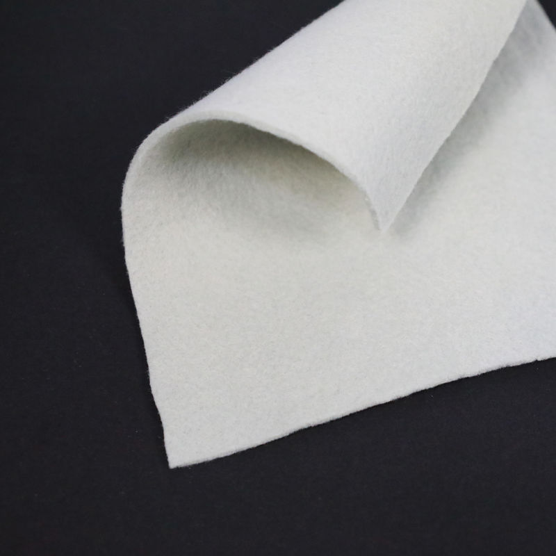 İnşaat İçin Yüksek Mukavemetli PP PE Dokusuz 4 Oz Geotekstil Kumaş 100 gsm
