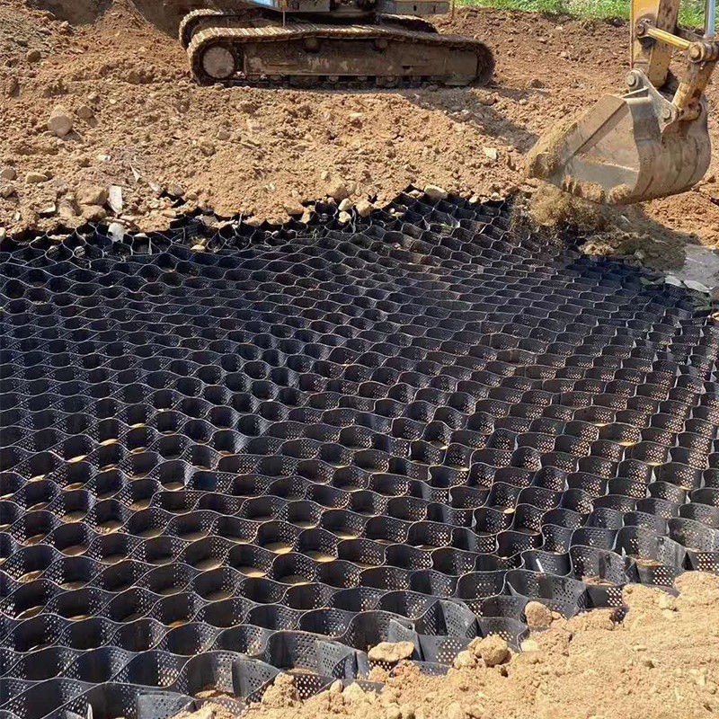 Toprak Güçlendirme Yolu Tepe Eğimi İçin Korozyon Önleyici 50mm Hdpe Geocell