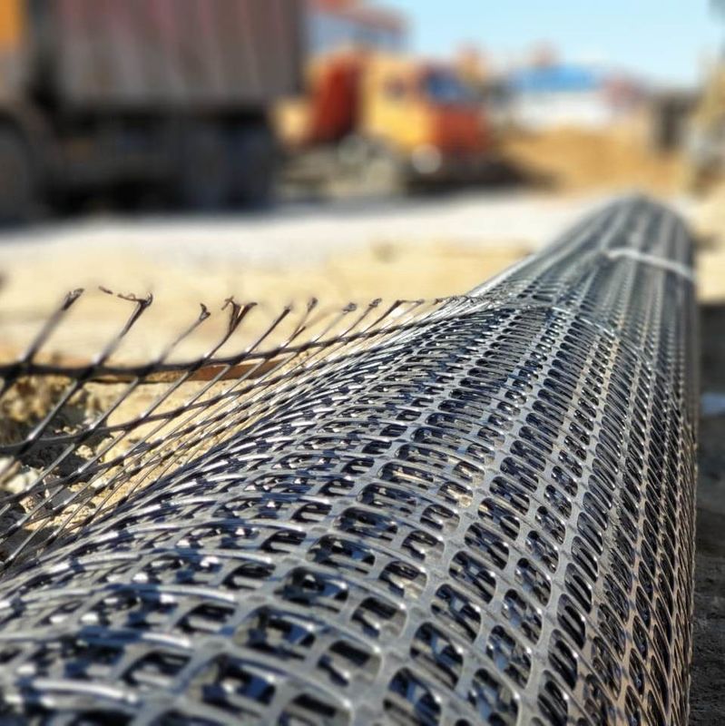 Temel Setler ve Toprak Şev Duvarları Takviyesi İçin Yüksek Mukavemetli Polyester Geogrid