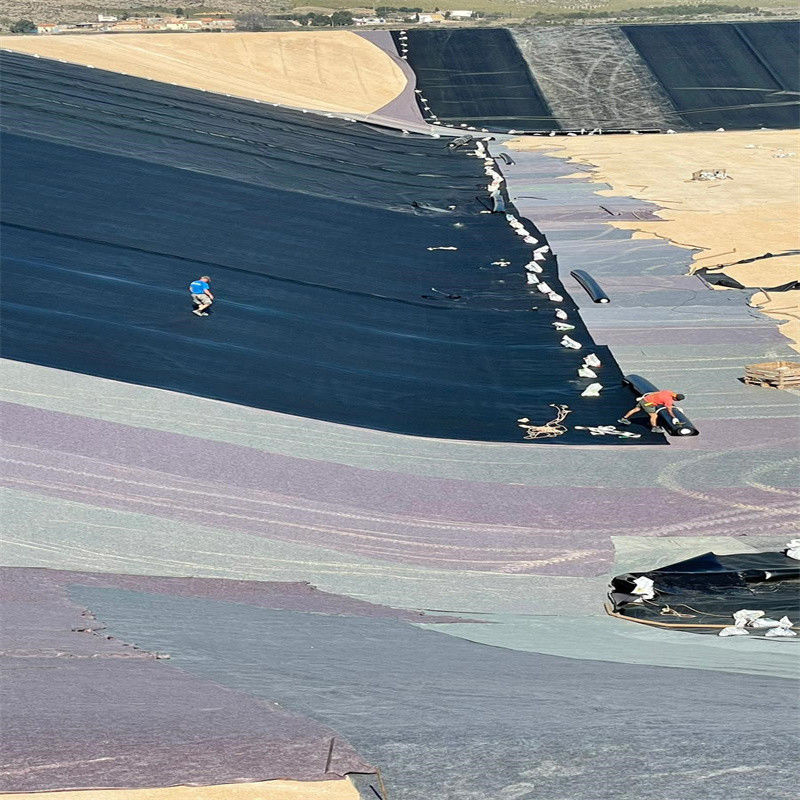 HDPE Geomembrane Su geçirmezlik Liner / Havuz Liner / Georid Yol İnşaatı Malzemesi Çöplük Biyogaz Digester