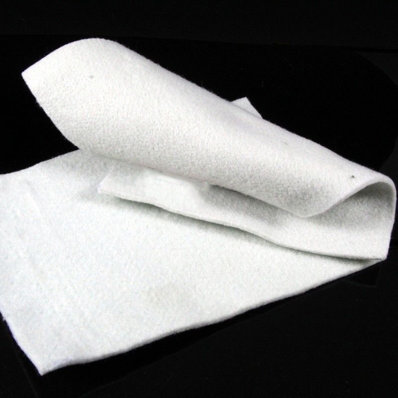 Jeotekstil Jeotekstil Jeofabrik UV Direnci Polyester Kısa / Staple İğne Çakılmış Dokunmamış Jeotekstil