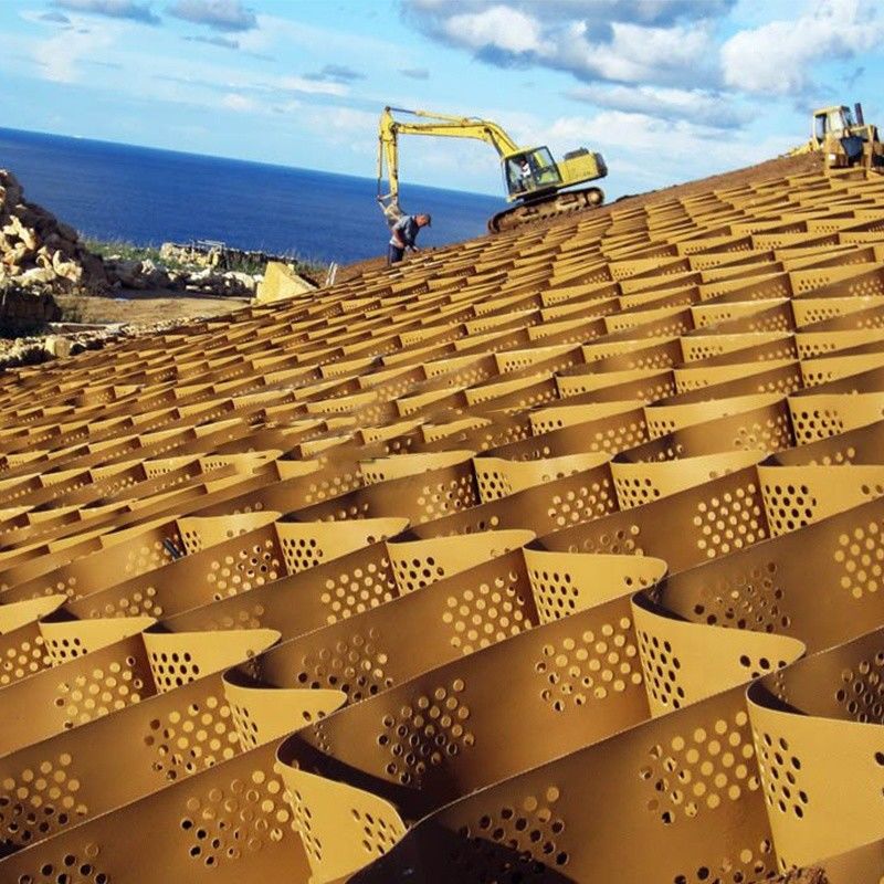 HDPE Geocell Çakıl Toprak Stabilizer Park Alanı Plastik Bal Arısı Şebekesi Çim Çapa Şebekesi Giriş Yol Beton Yol