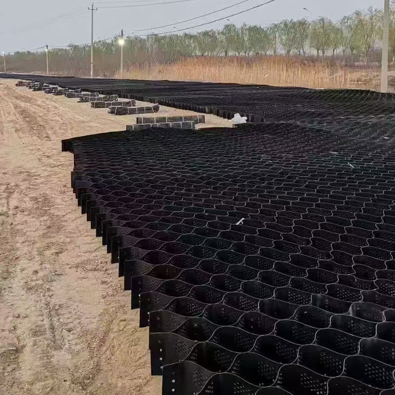 Tekstürlü Yüksek Hücresel Kilitleme Sistemi Bal çekirdeği HDPE Geocell Yol için Temel Eğim Koruması Park Alanı Araç Yolu Destek Duvarı