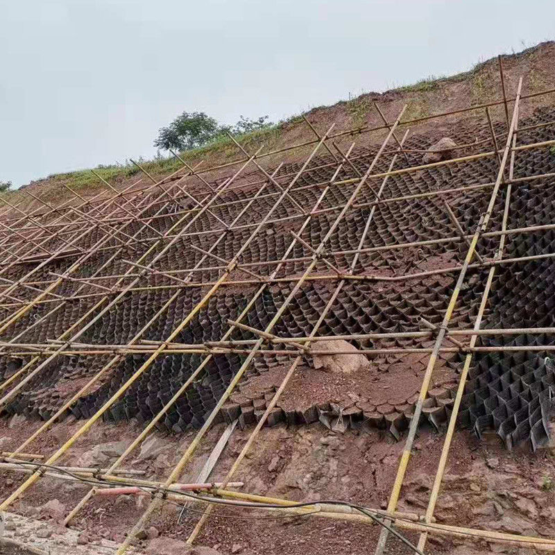 Toprak Güçlendirme Hücresel Sistem Geocell Mezar Ağı Sistemi HDPE / PP Geocell Yol Yolu için