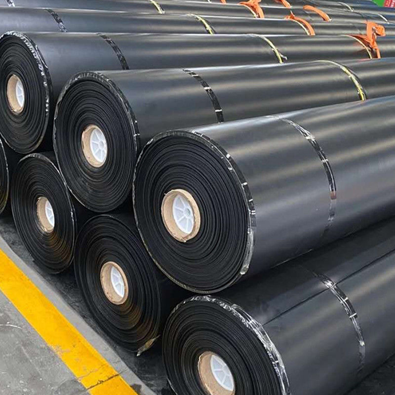 0.75mm 1mm Sızıntıya Karşı Sıvışmaz Düz HDPE Geomembrane Havuz Liner Tail Çömeleri