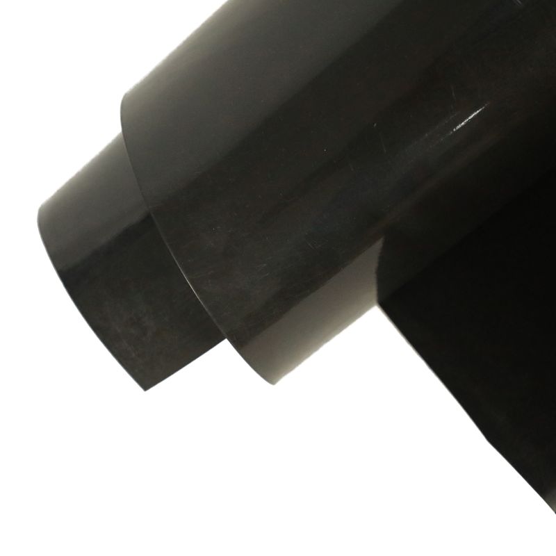 Yüksek yoğunluklu polietilen (HDPE) Geomembranlar Siyah UV-Dayanıklı Kaplamalar Polietilen havuz kaplamaları Çöplüğe tutunmak için 1.5mm Kalınlık Geomembran 500N Çekiş Gücü