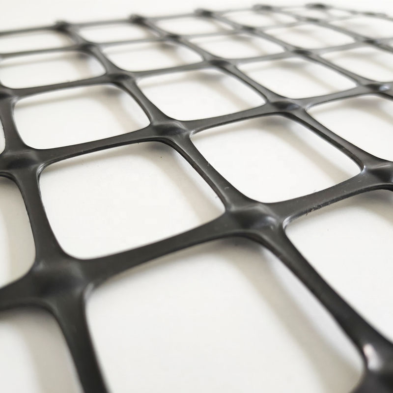 Toprağı güçlendirmek için Biaxial Plastik Geogrid, Yüksek Tensile Gücü PP/PET Geogrid,Balck 30kN/m, Yol Bazı Stabilizasyon Ağı