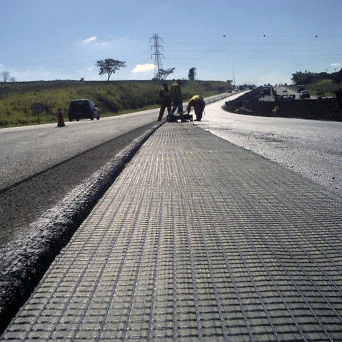 Toprağı güçlendirmek için Biaxial Plastik Geogrid, Yüksek Tensile Gücü PP/PET Geogrid,Balck 30kN/m, Yol Bazı Stabilizasyon Ağı