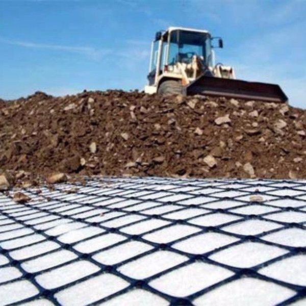 Yüksek Çekme Mukavemetli Biaxial Plastik Örgü 30kN/m Siyah PP/ PET Geogrid Toprak Güçlendirme ve Yol Tabanı Stabilizasyonu İçin