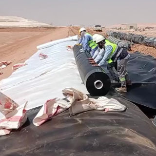 Tarımsal Geomembran Havuz Liner 1mm Su geçirmez HDPE Çöplük Geomembran Havuz Liner 0.75mm 1.5mm Havuz Liner