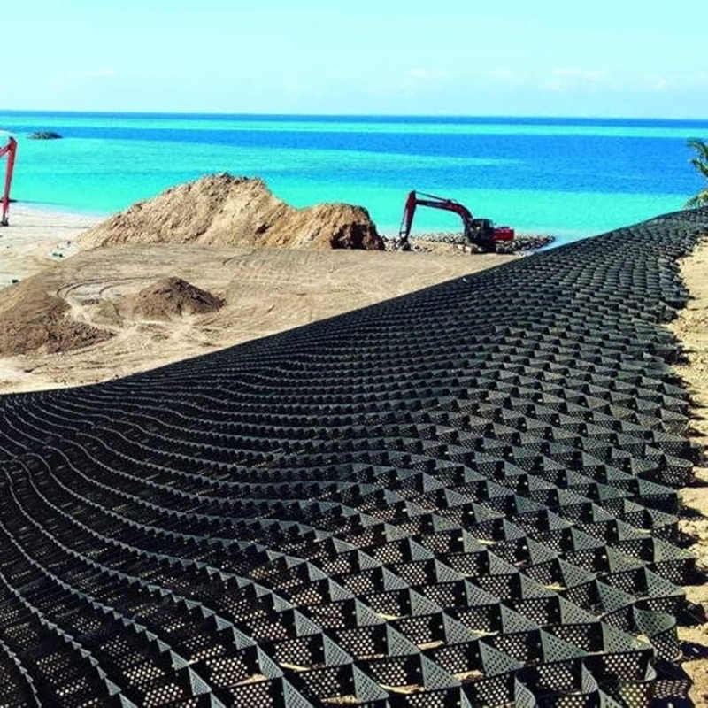 Delikli Dokulu HDPE Geocell Yüksek Hücresel Sınırlama Sistemi Petek HDPE Geocell Yol Temeli Şev Koruma Otopark Araba Yolu İstinat Duvarı İçin
