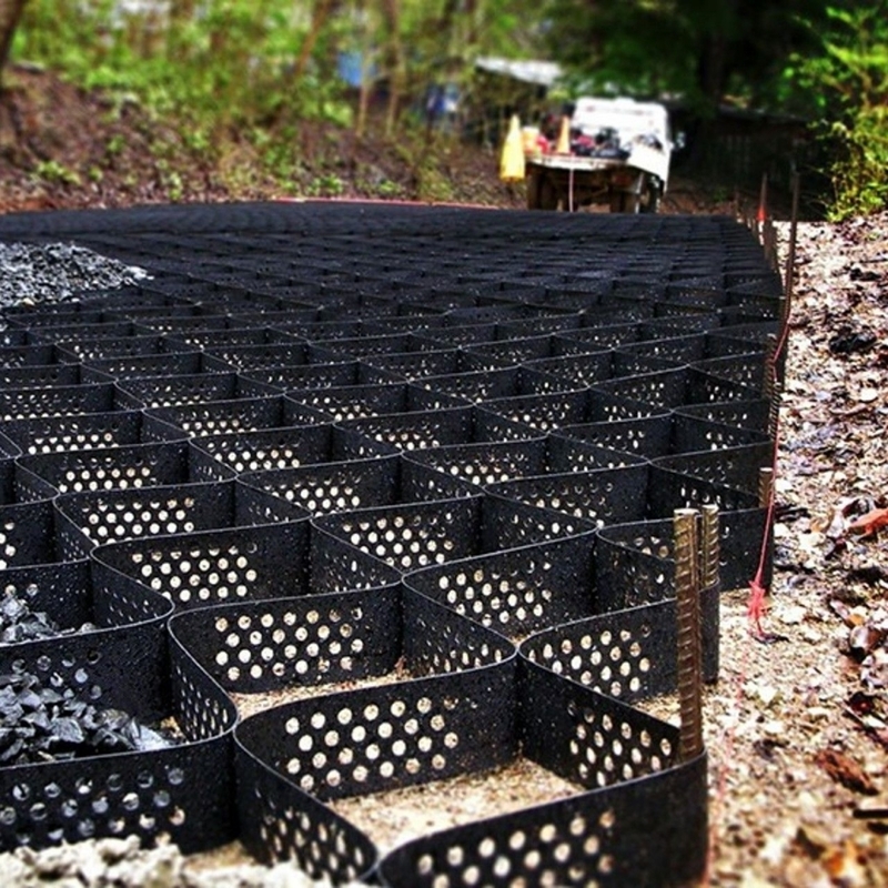 Delikli Dokulu HDPE Geocell Yüksek Hücresel Sınırlama Sistemi Petek HDPE Geocell Yol Temeli Şev Koruma Otopark Araba Yolu İstinat Duvarı İçin