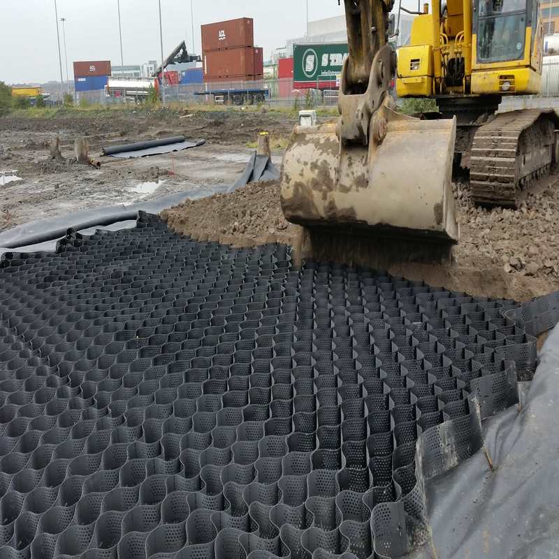 HDPE Plastik Geocell Döşeme Şebekesi Yumuşak Bodrum Güçlendirme için HDPE Geocell Yol İnşaatında Düşük Maliyetli Çakıl Stabilizer Geocell