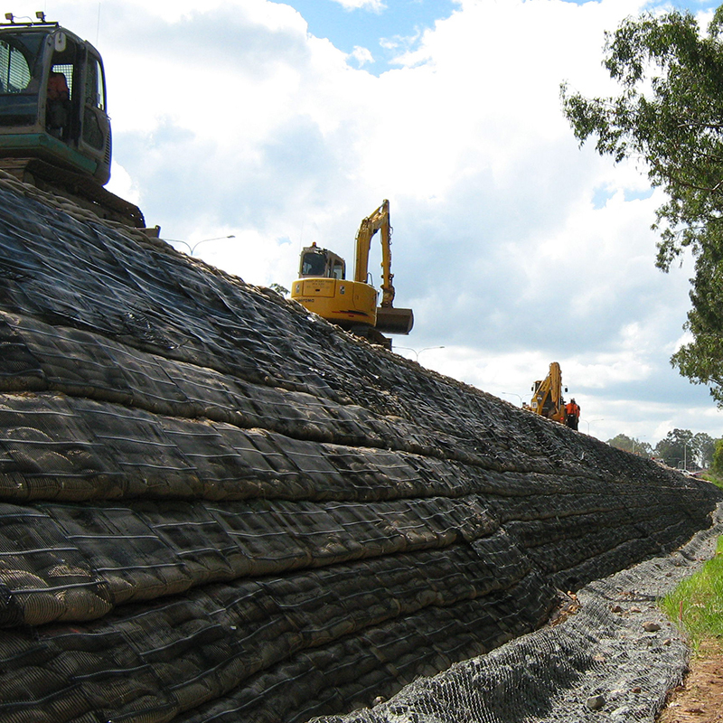 Takviyeli Çift Eksenli Plastik PP PE Tek Eksenli Kompozit Gerilmiş HDPE Geogrid Yol Demiryolu İnşaatı